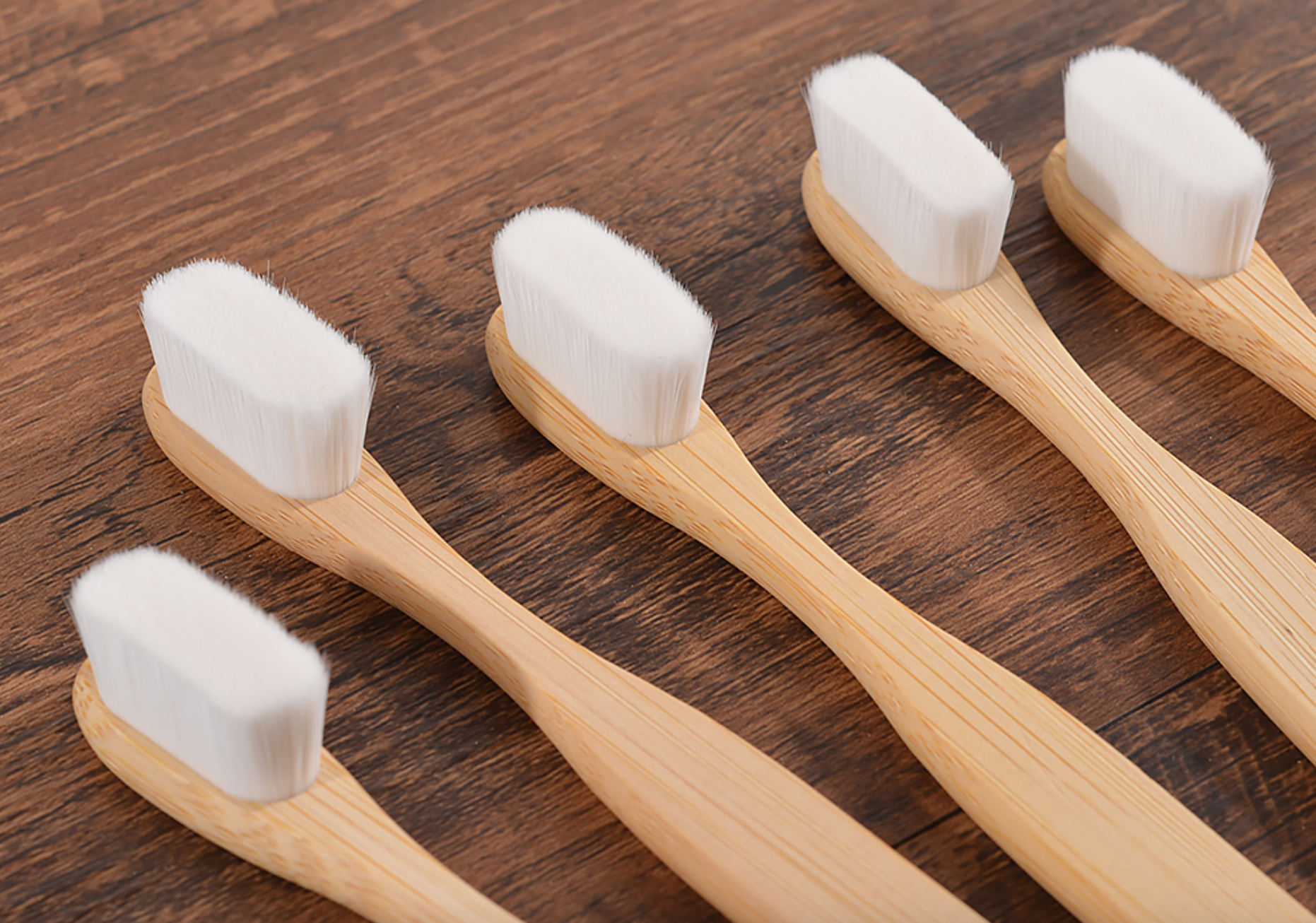 Escova dente bambu